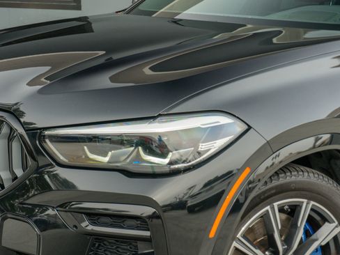 Used 2022 BMW X6 M50i w/ Premium Package image 22