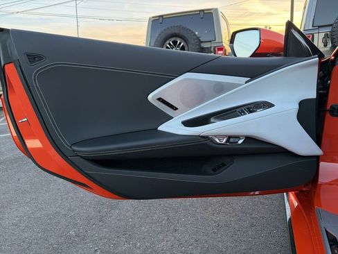 Used 2020 Chevrolet Corvette Stingray Preferred Cpe w/ 2LT Preferred Equipment Group image 30