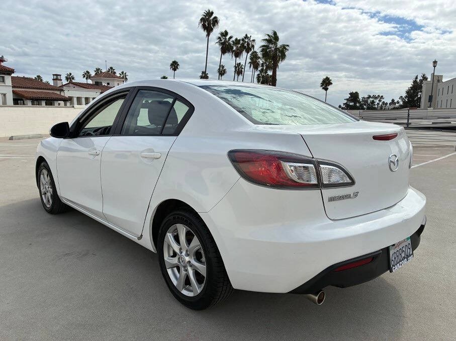 Used 2010 MAZDA MAZDA3 i Touring FWD image 15