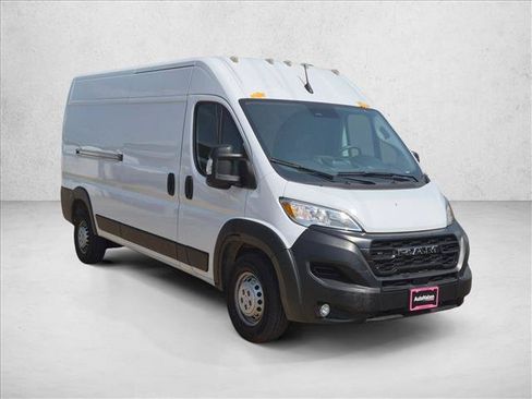 Used 2025 RAM ProMaster 3500 w/ Convenience Group FWD image 3