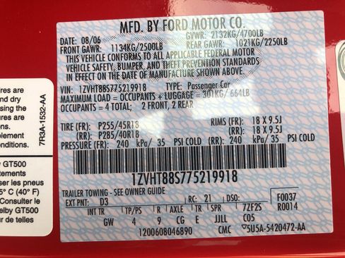 Used 2007 Ford Mustang Shelby GT500 RWD image 40