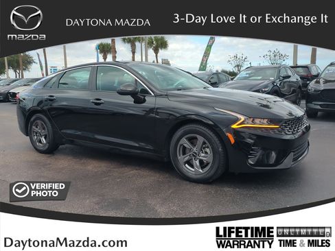 Used 2023 Kia K5 LXS image 1