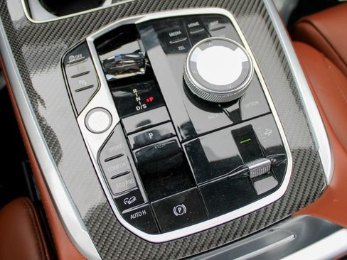 Used 2026 BMW X7 M60i AWD/4WD image 21