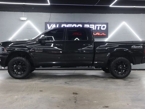 Used 2018 RAM 2500 Big Horn w/ Sport Appearance Group AWD/4WD image 14