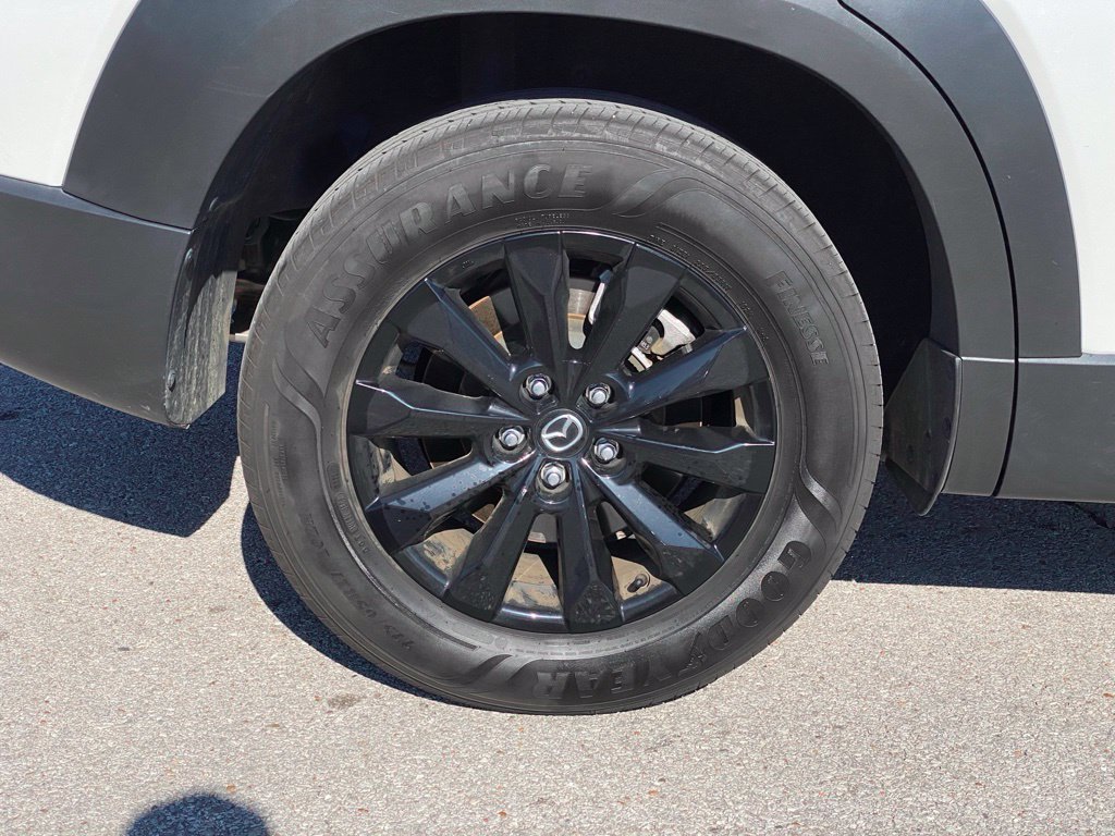 Used 2025 MAZDA CX-50 AWD 2.5 S w/ Premium Package image 9