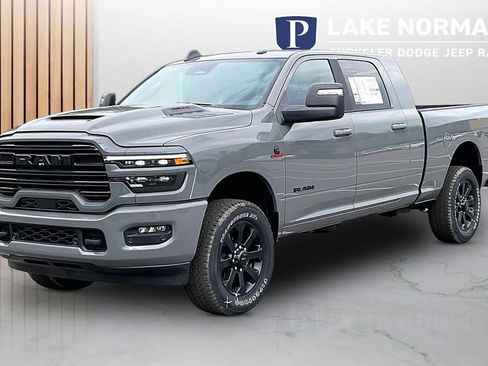 New 2026 RAM 2500 Laramie w/ Night Edition AWD/4WD image 4
