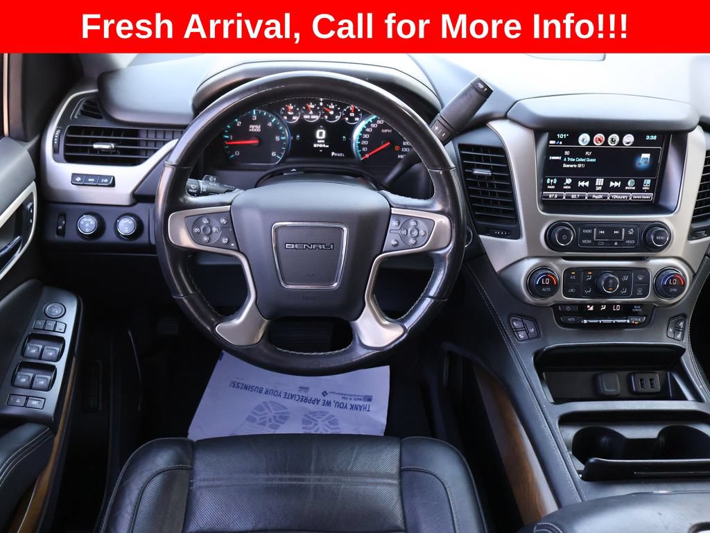 Used 2020 GMC Yukon Denali w/ Denali Premium Package AWD/4WD image 16