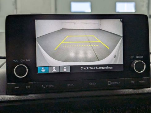 Used 2023 Honda CR-V LX image 25