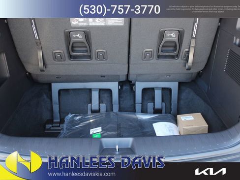 New 2026 Kia Carnival EX image 11