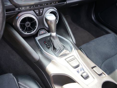 Used 2016 Chevrolet Camaro SS image 22