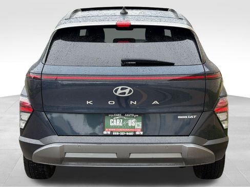 Used 2024 Hyundai Kona Limited AWD/4WD image 8