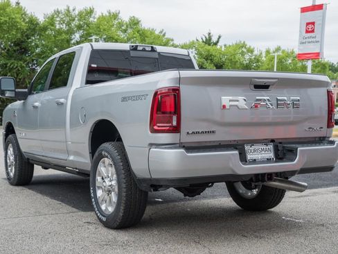 New 2026 RAM 2500 Laramie AWD/4WD image 5