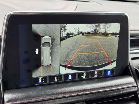 Used 2023 Chevrolet Suburban RST w/ Sport Performance Package image 5