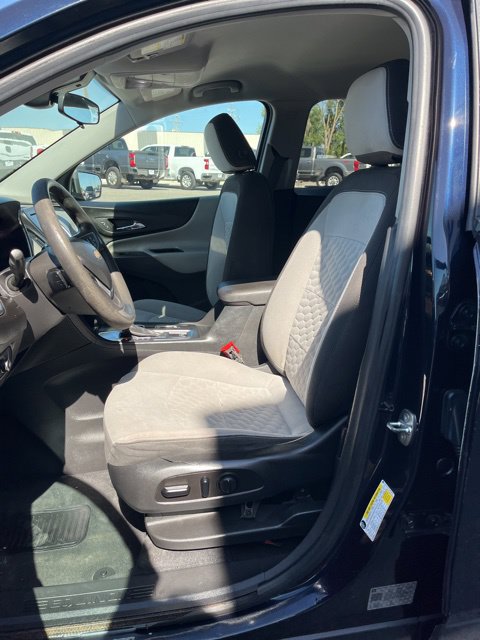 Used 2020 Chevrolet Equinox LS w/ LS Convenience Package FWD image 30