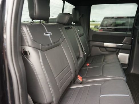 Used 2025 Ford F150 Platinum w/ Equipment Group 702A High AWD/4WD image 17