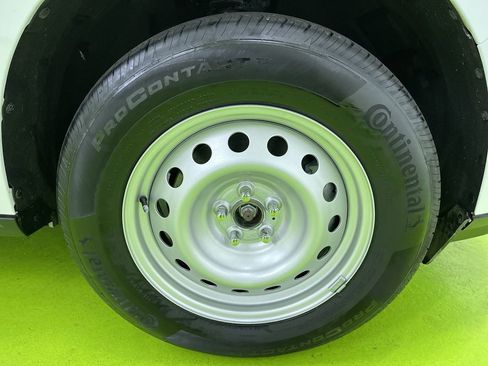 Used 2023 Ford Maverick XL image 14