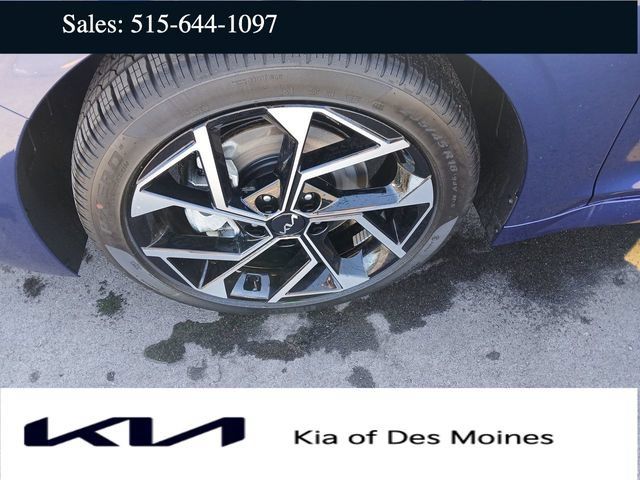 New 2026 Kia K5 EX FWD image 11