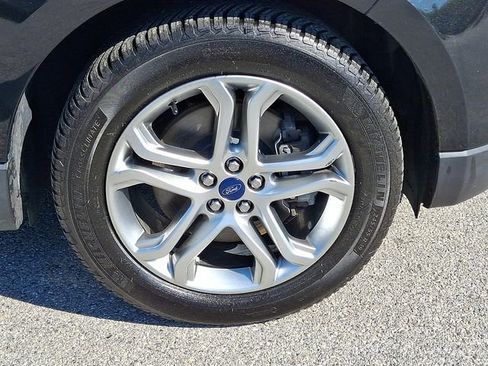 Used 2015 Ford Edge Titanium AWD/4WD image 8