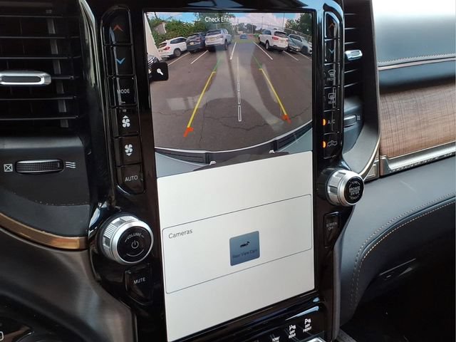 Used 2022 RAM 1500 Limited w/ Bed Utility Group AWD/4WD image 18