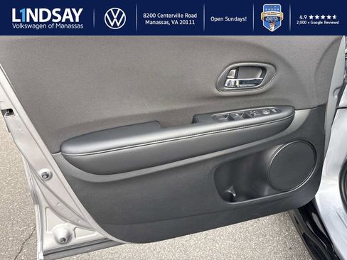 Used 2019 Honda HR-V Sport image 8