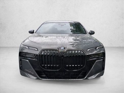 New 2026 BMW i7 eDrive50 w/ M Sport Package image 4