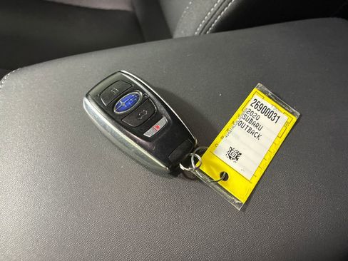 Used 2020 Subaru Outback Premium AWD/4WD image 37