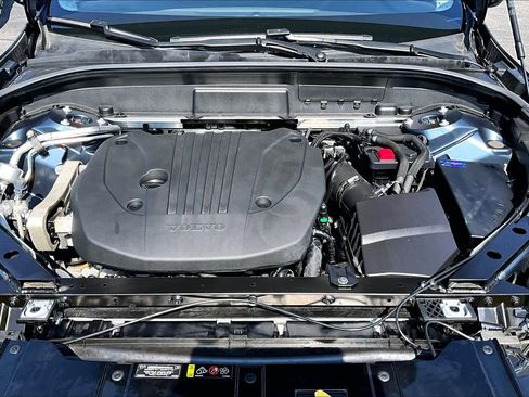 Used 2024 Volvo XC60 B5 Plus w/ Climate Package image 29