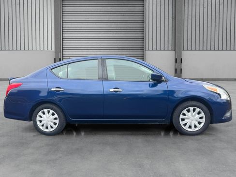 Used 2019 Nissan Versa SV FWD image 31