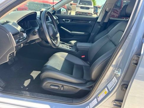 Used 2024 Honda Civic Touring image 10