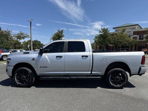 New 2026 RAM 2500 Big Horn AWD/4WD image 6