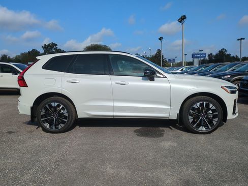 New 2026 Volvo XC60 B5 Plus w/ Protection Package Premier image 3