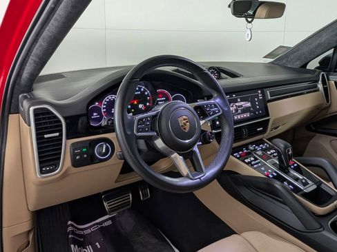 Certified 2023 Porsche Cayenne GTS image 4