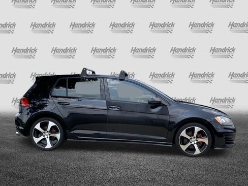 Used 2015 Volkswagen GTI SE FWD image 11