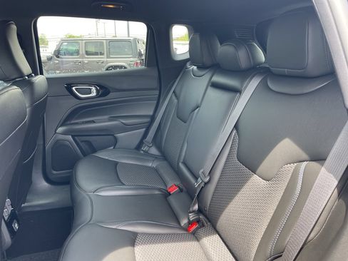 New 2026 Jeep Compass Latitude AWD/4WD image 18