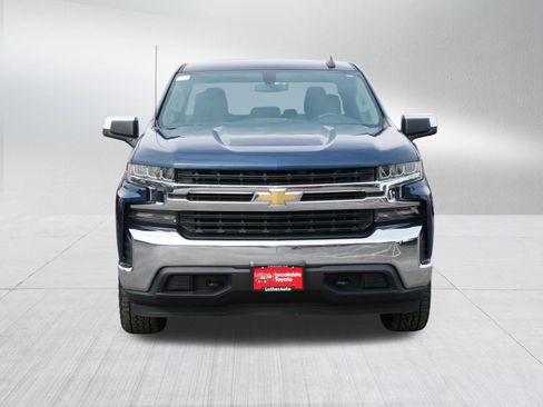 Used 2021 Chevrolet Silverado 1500 LT image 2