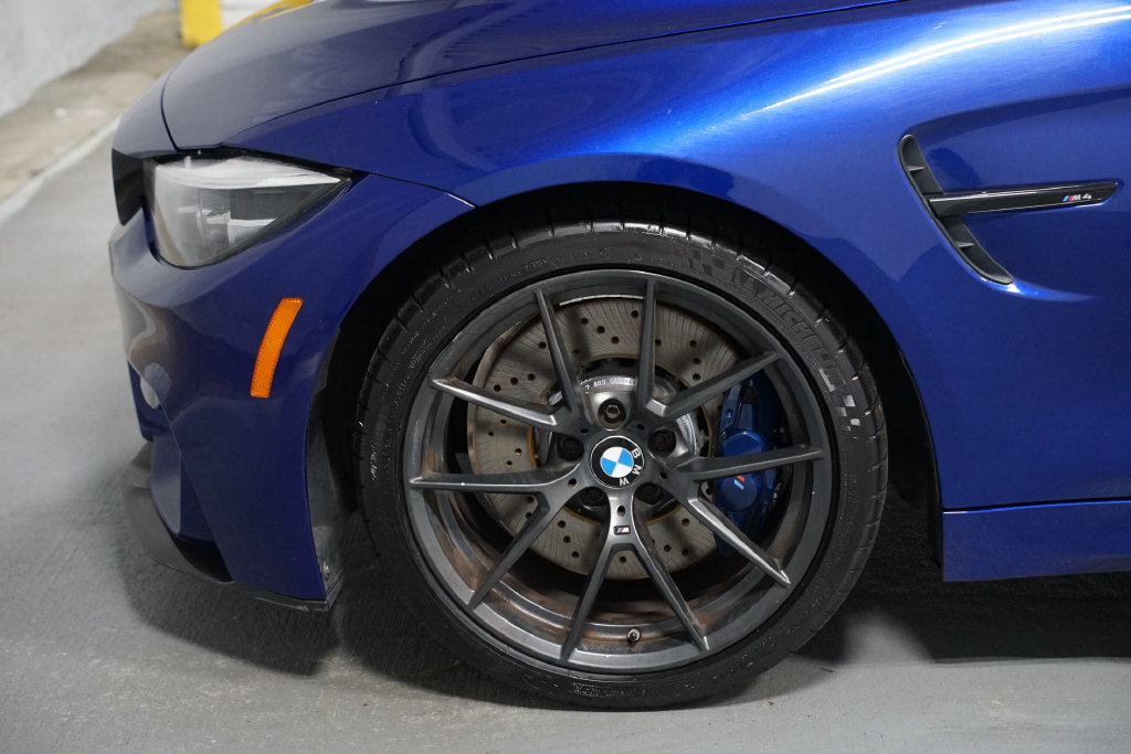 Used 2020 BMW M4 CS w/ Executive Package RWD image 6