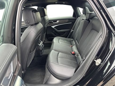 Used 2024 Audi A6 Premium Plus image 10