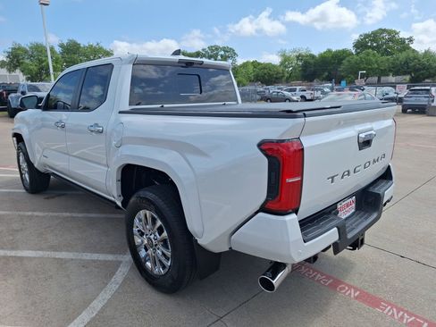 Used 2026 Toyota Tacoma Limited image 8