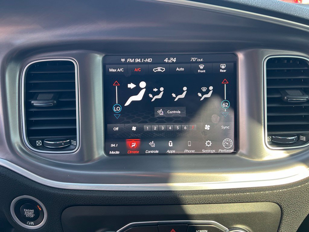 Used 2020 Dodge Charger Scat Pack RWD image 36