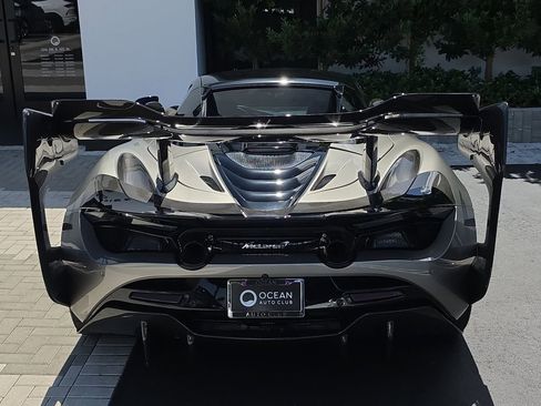 Used 2020 McLaren 720S Performance RWD image 5