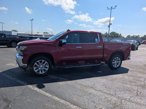 Used 2021 Chevrolet Silverado 1500 LTZ AWD/4WD image 4