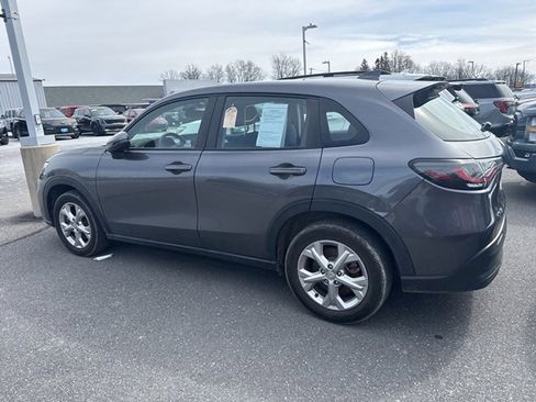 Used 2023 Honda HR-V LX image 6