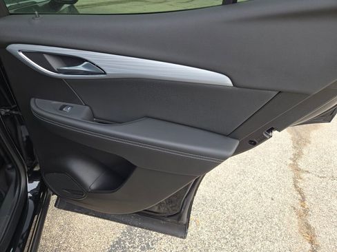 New 2026 Buick Envision Avenir image 10