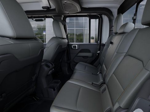 New 2026 Jeep Gladiator Mojave image 23