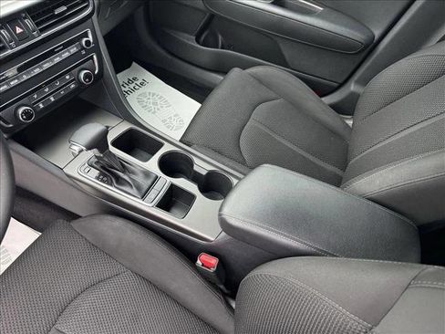 Used 2020 Kia Optima LX FWD image 13