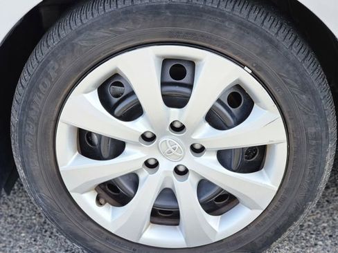 Used 2024 Toyota Corolla LE image 10