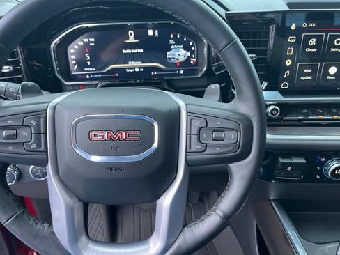 Used 2025 GMC Sierra 1500 SLT w/ SLT Premium Plus Package AWD/4WD image 19
