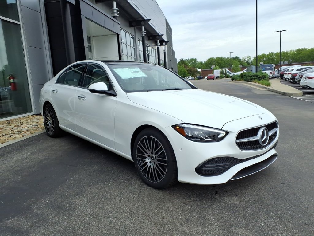 Certified 2026 Mercedes-Benz C 300 4MATIC Sedan image 8