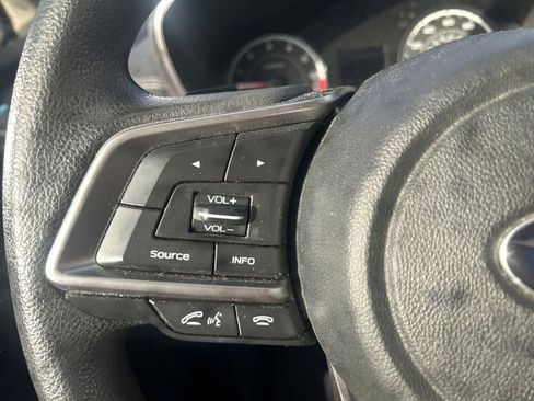 Used 2017 Subaru Impreza 2.0i Premium image 23