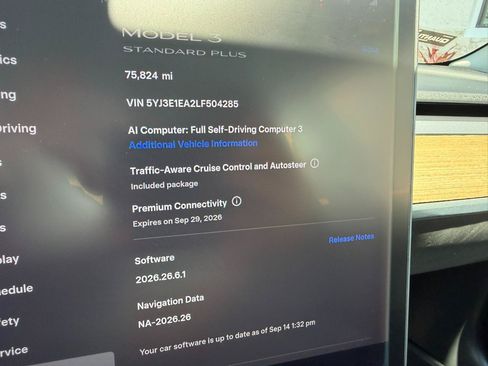 Used 2020 Tesla Model 3 Standard Range Plus RWD image 30